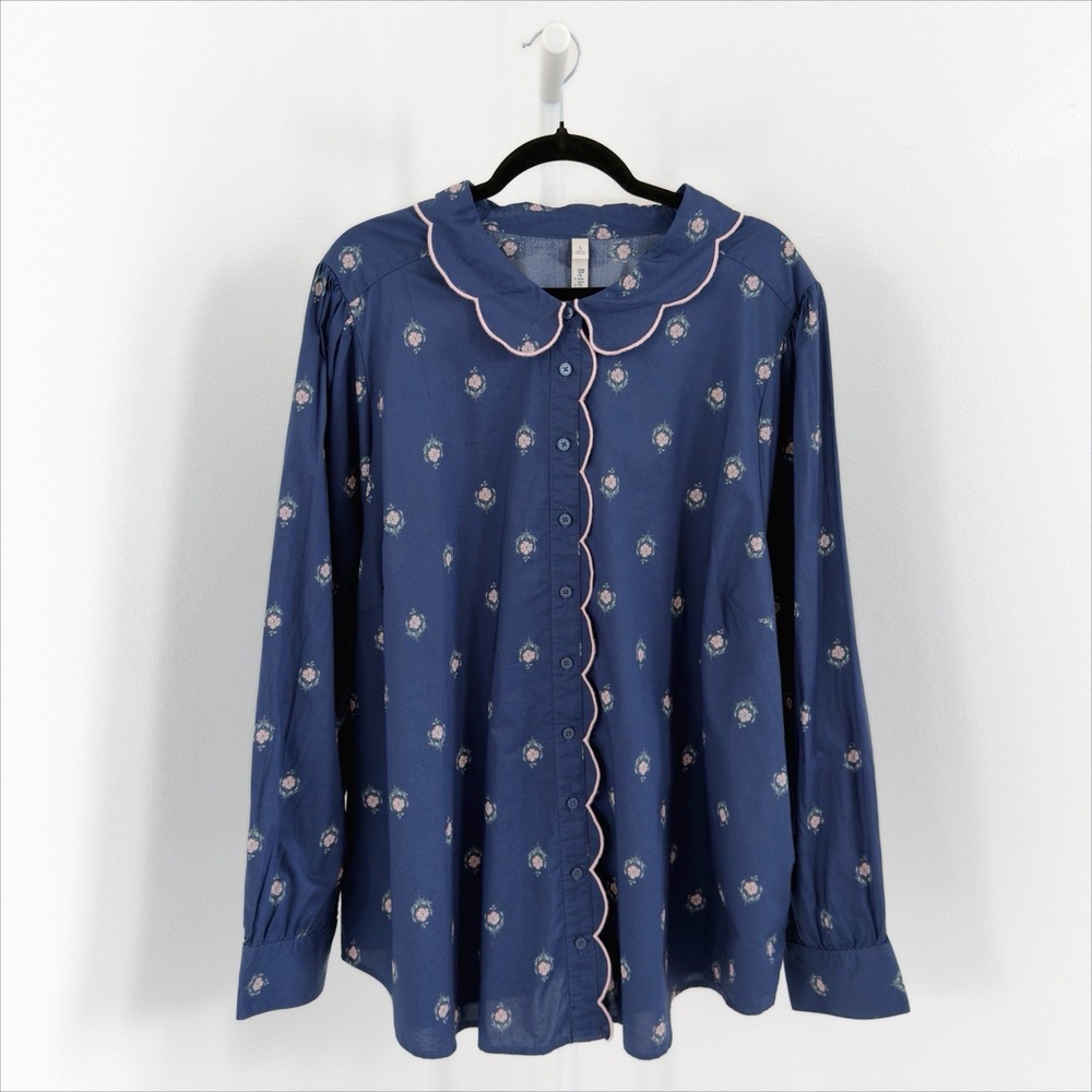 Torrid Belle Isle Top Womens Size 5X Plus Blue Floral Peter Pan Collar Button Up - Picture 3 of 10